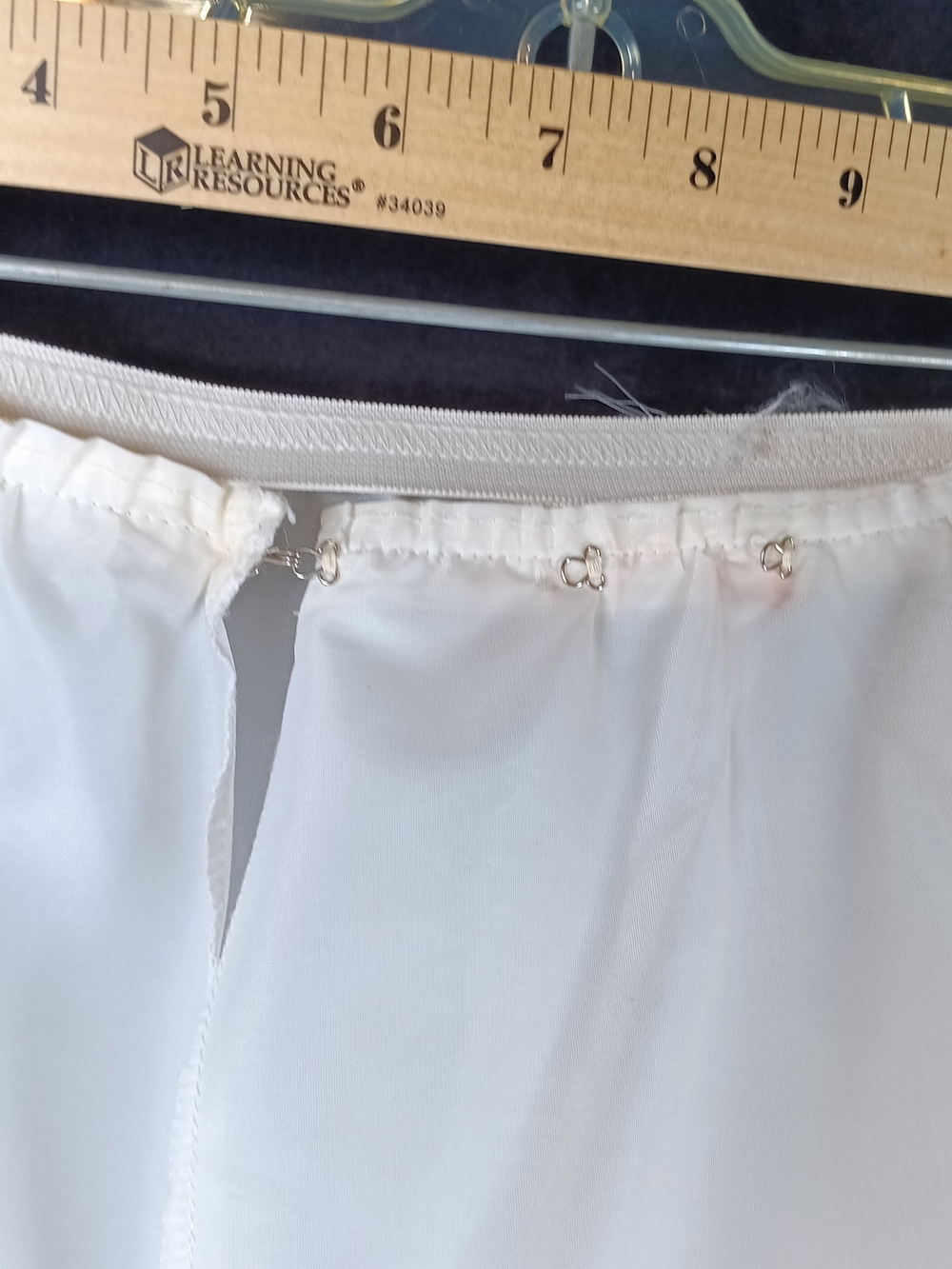 Crinoline Adjustable Size Classic White Tiered Petticoat Tulle Slip - Picture 3 of 7